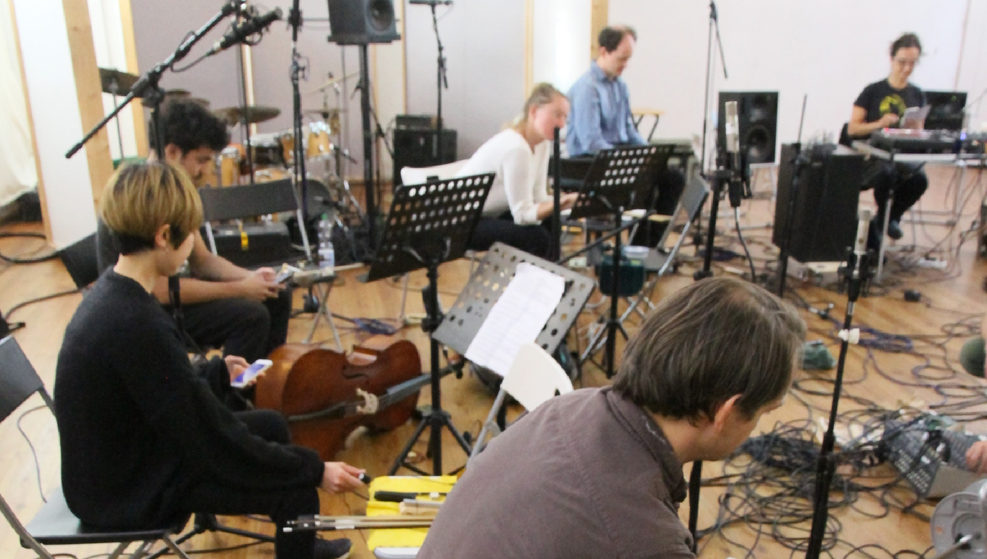 2019-07-08 Ame Zek's 'Unfinished sense of time' im Studio Börne45